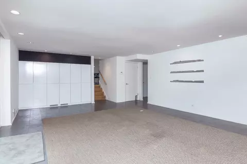 Living - 1000 Woodview Rd, Burr Ridge, IL 60527 photo 5 of 5