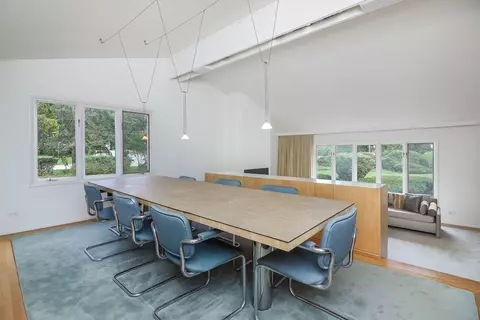 Dining - 1000 Woodview Rd, Burr Ridge, IL 60527 photo 1 of 2