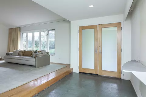 Entry Way - 1000 Woodview Rd, Burr Ridge, IL 60527 photo 1 of 1