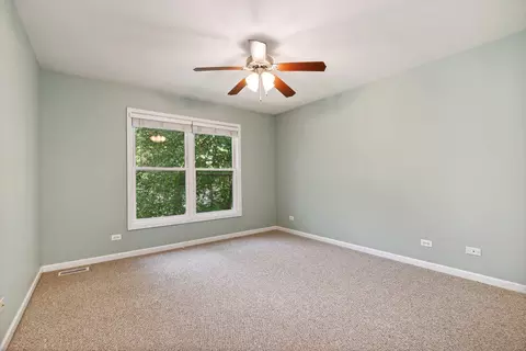 Bedroom - 506 Beach Dr, Algonquin, IL 60102 photo 3 of 6