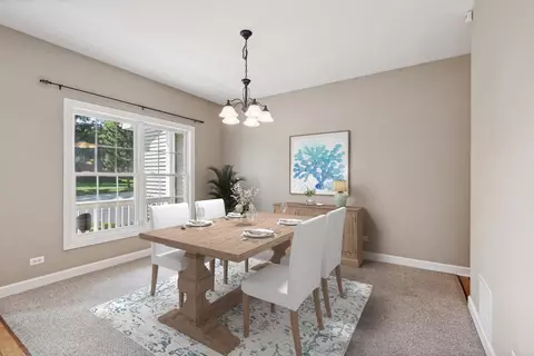 Dining - 506 Beach Dr, Algonquin, IL 60102 photo 1 of 2