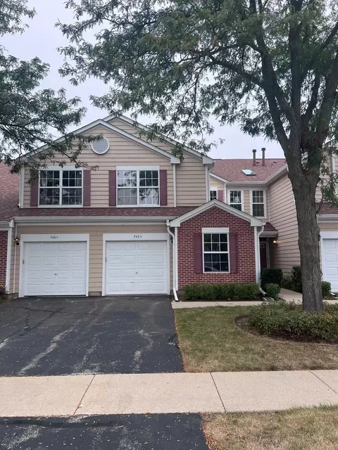 742 Streamwood Blvd #A, Streamwood, IL 60107