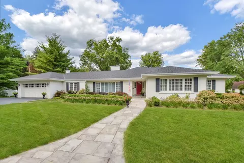 754 Revere Rd, Glen Ellyn, IL 60137