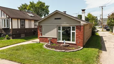 11114 S Trumbull Ave, Chicago, IL 60655