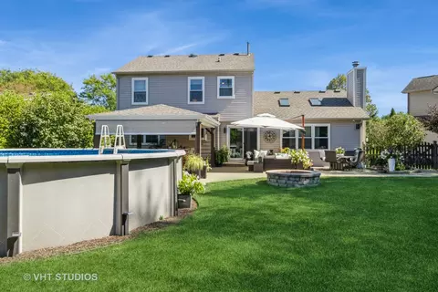 132 Dickens Trl, Elgin, IL 60120 photo 25