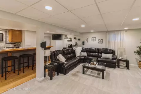 132 Dickens Trl, Elgin, IL 60120 photo 17