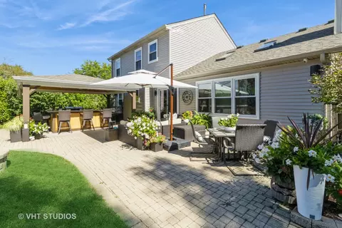 132 Dickens Trl, Elgin, IL 60120 photo 24