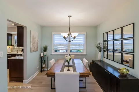 132 Dickens Trl, Elgin, IL 60120 photo 5