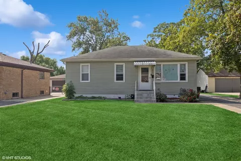 10327 W Dickens Ave, Melrose Park, IL 60164
