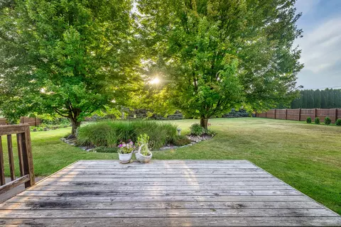 11433 Dwyer Ln, Roscoe, IL 61073 photo 4