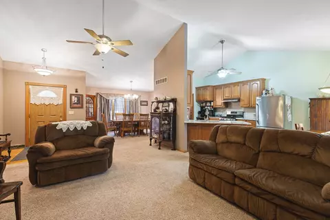 11433 Dwyer Ln, Roscoe, IL 61073 photo 13