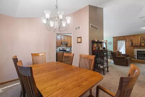11433 Dwyer Ln, Roscoe, IL 61073 photo 12