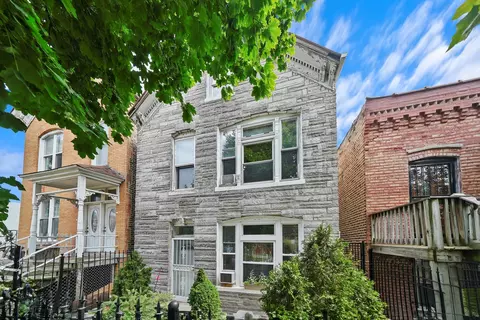 1453 N Springfield Ave, Chicago, IL 60651