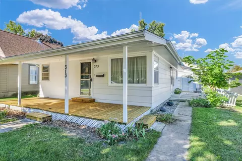 313 S Lott Blvd, Gibson City, IL 60936