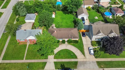 509 Spring St, Roselle, IL 60172 photo 23