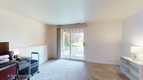 Other - 966 Stuart Dr, Bartlett, IL 60103 photo 4 of 5