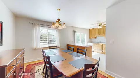 Dining - 966 Stuart Dr, Bartlett, IL 60103 photo 2 of 3