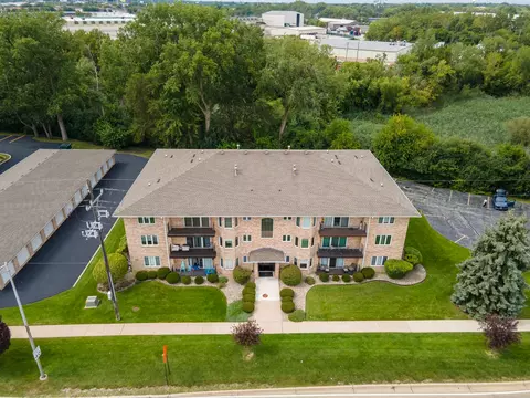 10228 Southwest Hwy #2A, Chicago Ridge, IL 60415