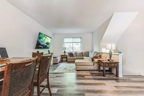 Living - 3332 Cameron Dr, Elgin, IL 60124 photo 3 of 3