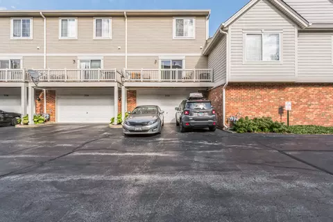 Exterior - 3332 Cameron Dr, Elgin, IL 60124 photo 4 of 4