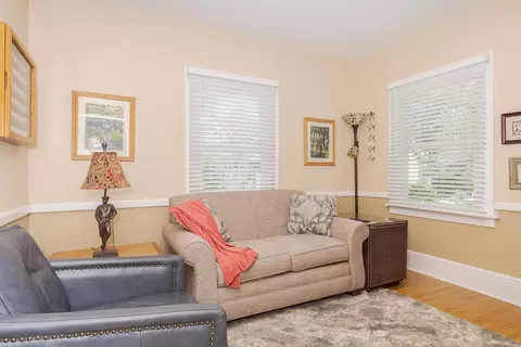 102 S Moore St, Bloomington, IL 61701 photo 18