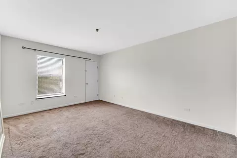 3255 Kirchoff Rd #312, Rolling Meadows, IL 60008 photo 14