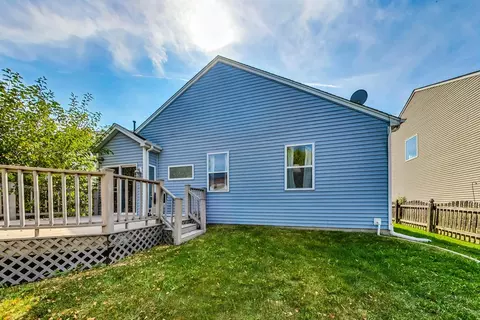 Exterior - 5813 Emerald Pointe Dr, Plainfield, IL 60586 photo 4 of 5