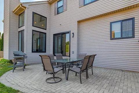 1335 Tunbridge Trl, Algonquin, IL 60102 photo 30