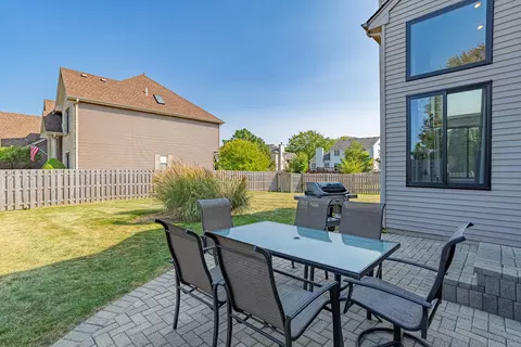 1335 Tunbridge Trl, Algonquin, IL 60102 photo 31