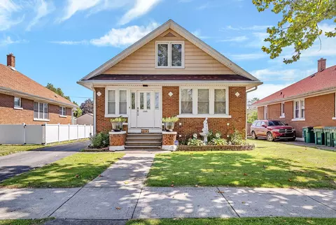 814 Wilcox St, Joliet, IL 60435