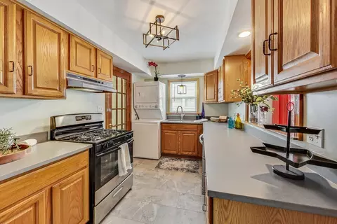 Kitchen - 17826 Roy St, Lansing, IL 60438 photo 1 of 3