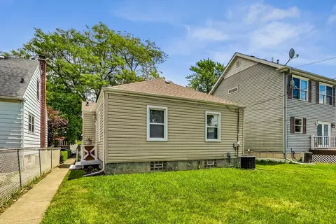Exterior - 17826 Roy St, Lansing, IL 60438 photo 3 of 4