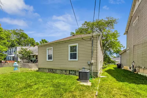 Exterior - 17826 Roy St, Lansing, IL 60438 photo 2 of 4