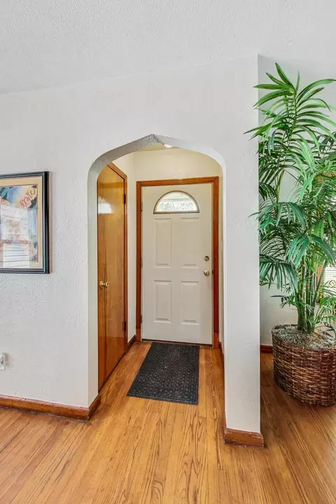 Entry Way - 17826 Roy St, Lansing, IL 60438 photo 1 of 1