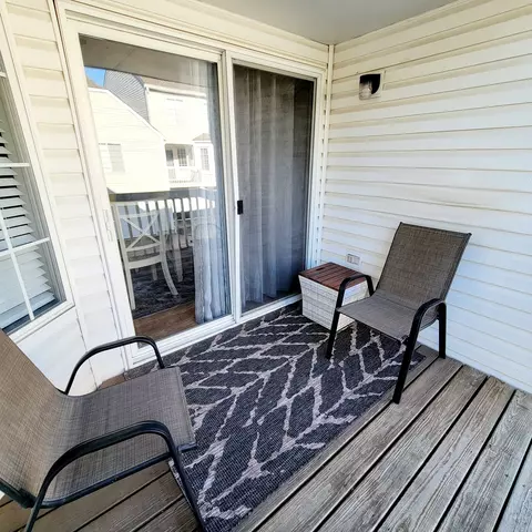 Exterior - 3175 Cambria Ct, Aurora, IL 60503 photo 2 of 3