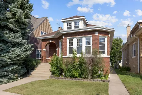 2915 N 73rd Ave, Elmwood Park, IL 60707