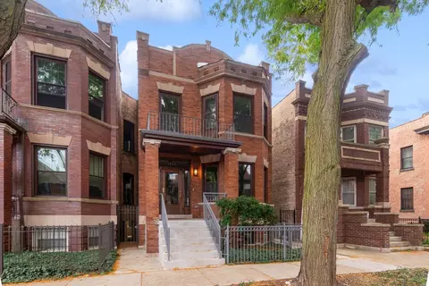 1633 W Winona St, Chicago, IL 60640