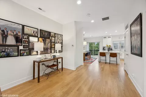 19 Forest Ave, River Forest, IL 60305 photo 8