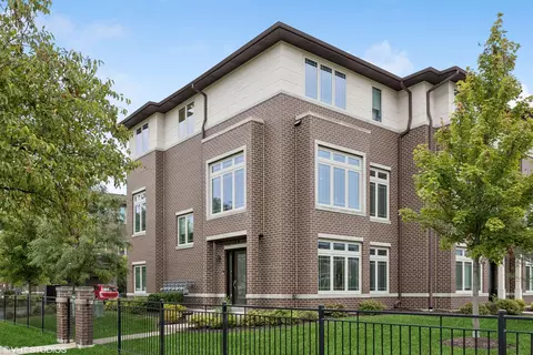 19 Forest Ave, River Forest, IL 60305 photo 2