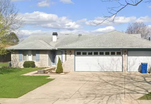 1237 Lynnfield Ln, Bartlett, IL 60103