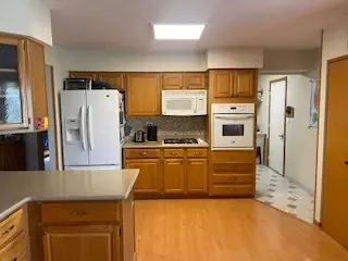 1237 Lynnfield Ln, Bartlett, IL 60103 photo 4