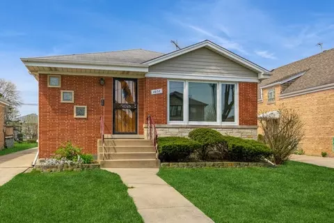 4932 N Natchez Ave, Chicago, IL 60656