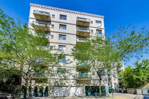 680 N Green St #303, Chicago, IL 60642