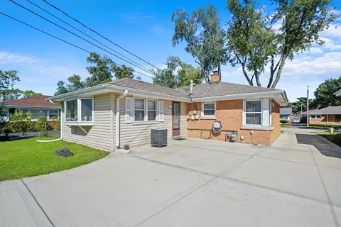 Exterior - 1106 Arthur Ave, Berkeley, IL 60163 photo 4 of 4
