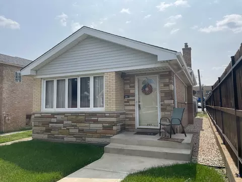 3951 W 57th St, Chicago, IL 60629