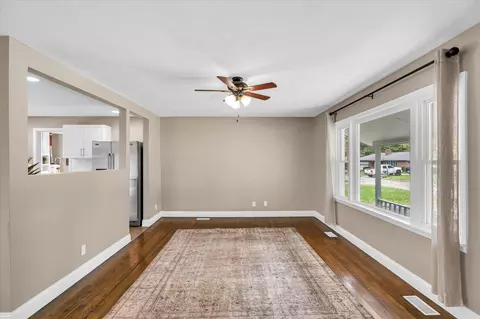 1605 Normandy Dr, Champaign, IL 61821 photo 7