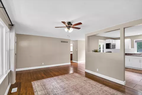 1605 Normandy Dr, Champaign, IL 61821 photo 8