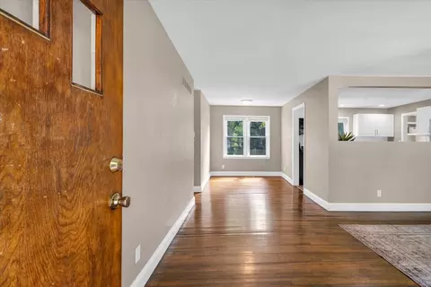 1605 Normandy Dr, Champaign, IL 61821 photo 5