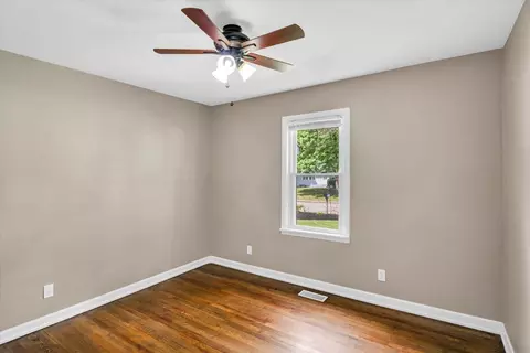1605 Normandy Dr, Champaign, IL 61821 photo 18