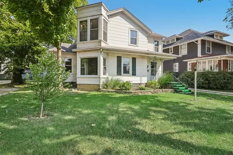 206 E North St, Morris, IL 60450 photo 2